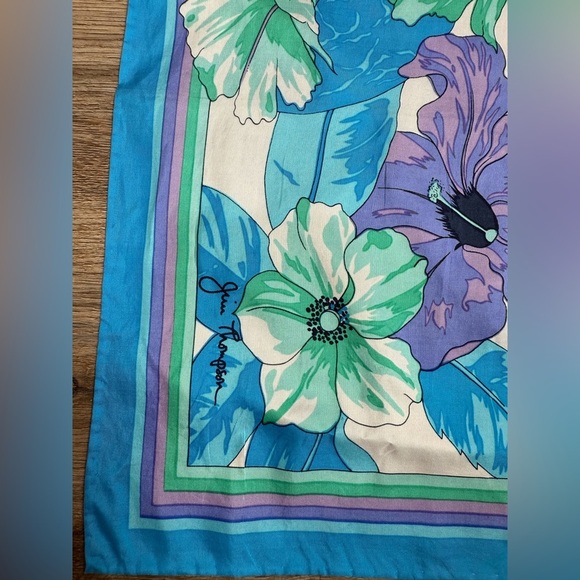 JIM THOMPSON 100% SILK SCARF MADE IN THAILAND - GORGEOUS AQUA COLORS - Picture 2 of 7